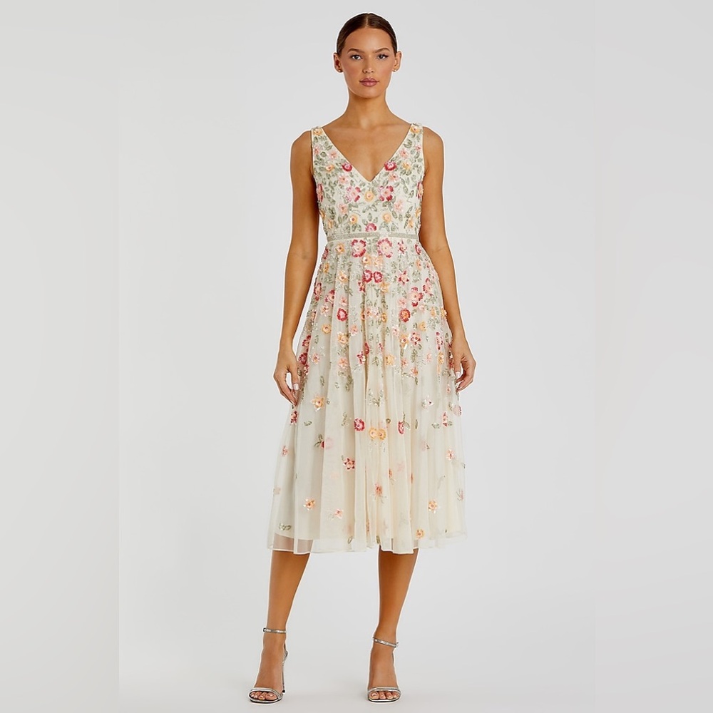 NWT Mac Duggal Floral Embroidered Cream Midi Dress